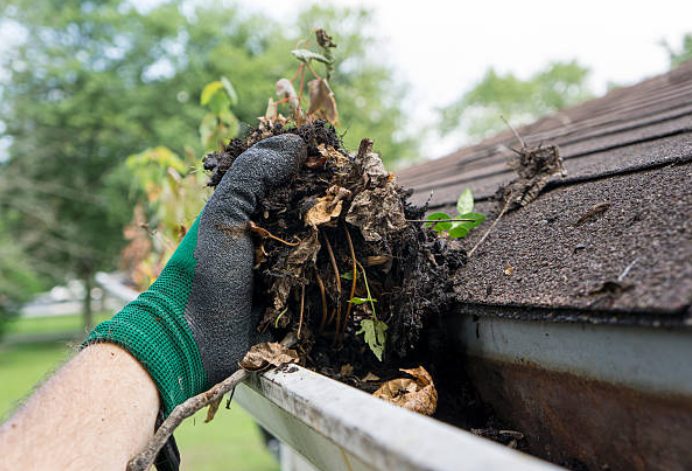 Rubber City Power Wash exterior cleaning for Ravenna Ohio properties
